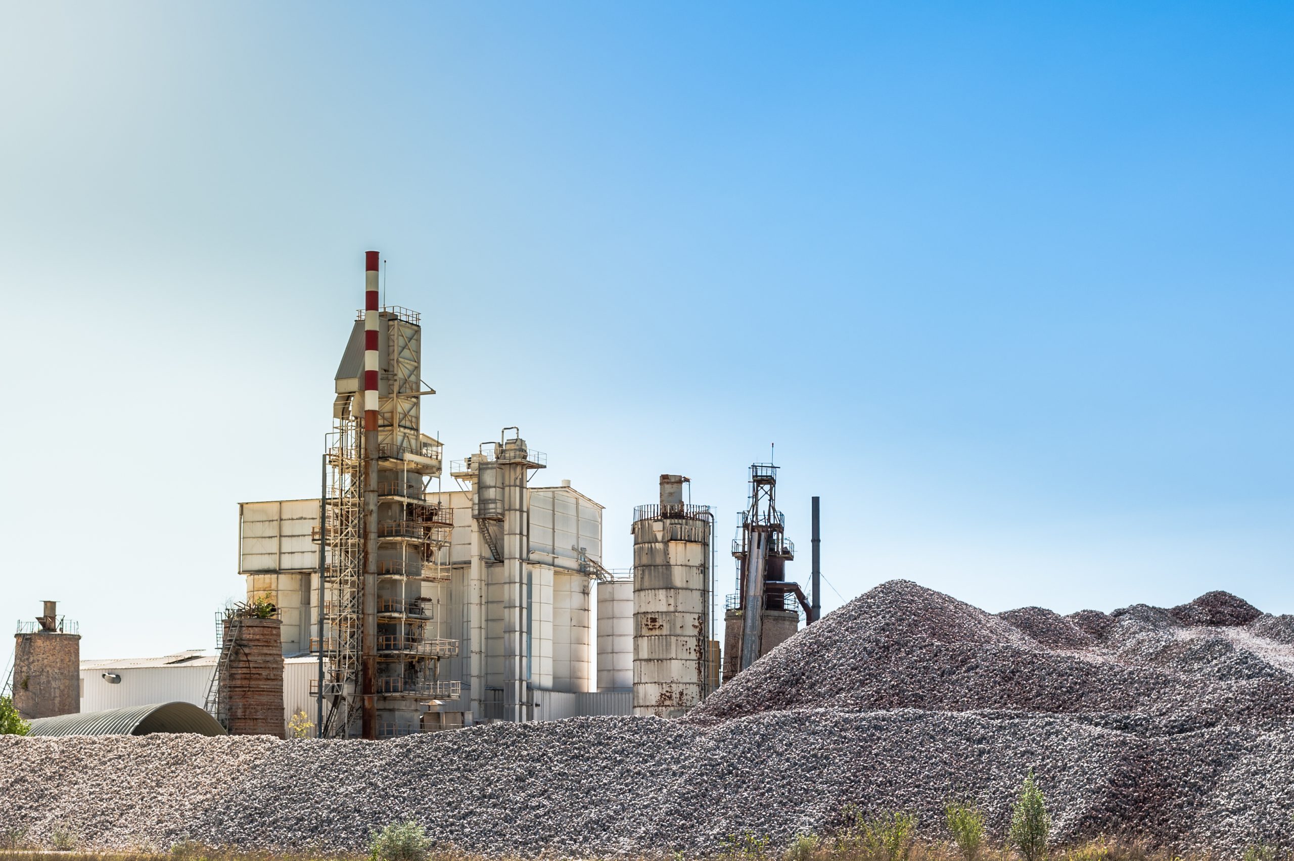 Cement plant